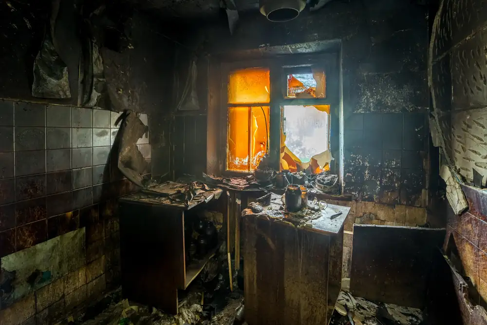 fire damage restoration professionals at work in Orem